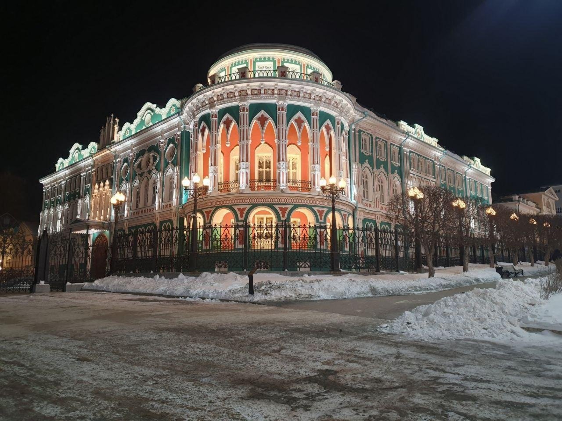 Городская поликлиника №11 министерства здравоохранения Хабаровского края,  улица Суворова, 38, Хабаровск — 2ГИС