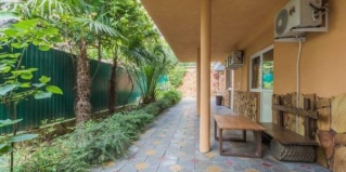 Адлер: Гостевой дом Гавань