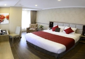 Отель Ramada By Wyndham в Бишкеке