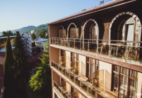 Отель Кардинал в Сочи