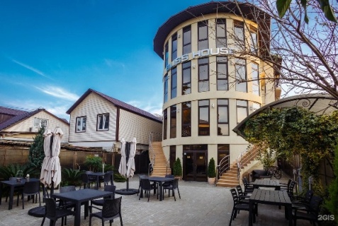 Адлер: Отель Bliss House