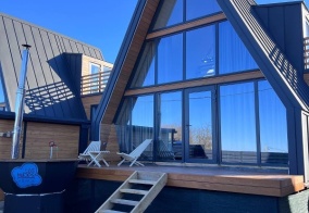 Коттедж Las Nubes village на плато Лаго-Наки