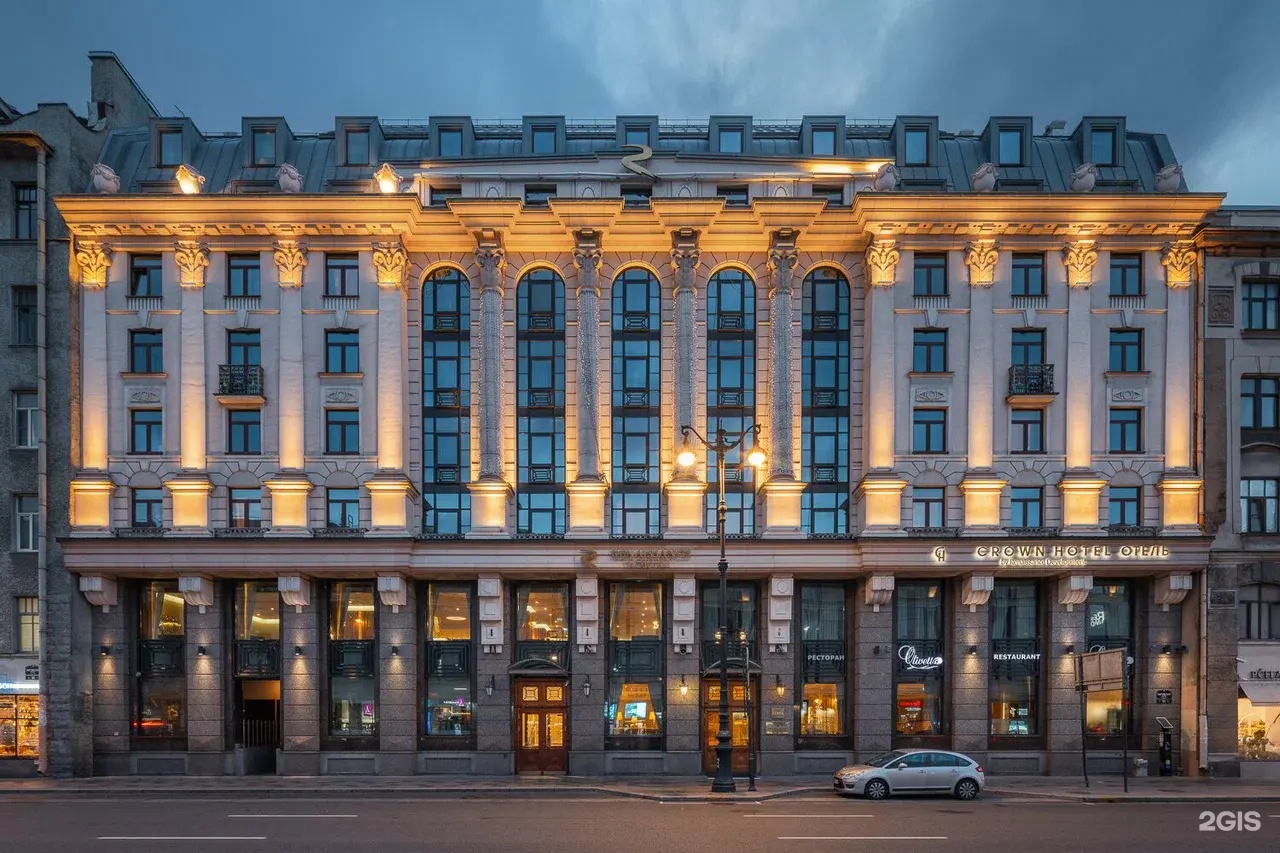 Crown Hotel St. Petersburg