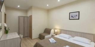 Иноземцево: Отель Алина