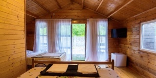 Алахадзы: Гостевой дом Алахадзы