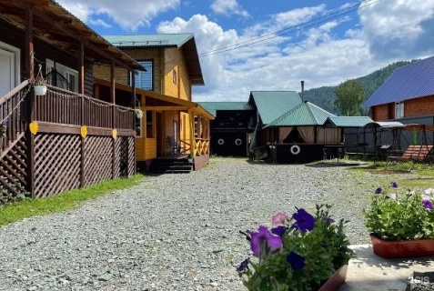 Иогач: Коттедж Лилия