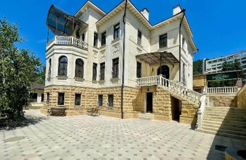 Кисловодск: Коттедж Райгонд