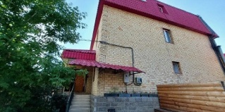 Астана: Отель Изумруд