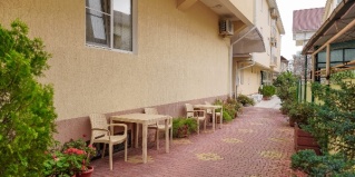 Адлер: Гостевой дом Чайка