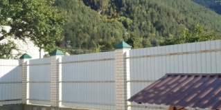 Теберда: Апартаменты White house in the mountains