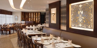 Abu Dhabi: Отель Ramada by Wyndham Abu Dhabi Corniche