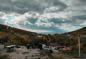 Коттедж Дом на высоте в Бжиде