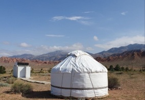 Глэмпинг Agat Yurt Camp в Бишкеке