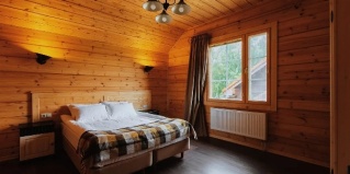 Бережки: Турбаза Fish Point family resort