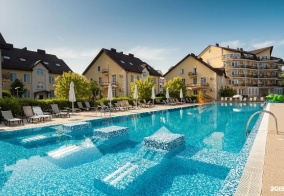 Отель Дивный мир усадьба Шато в Анапе