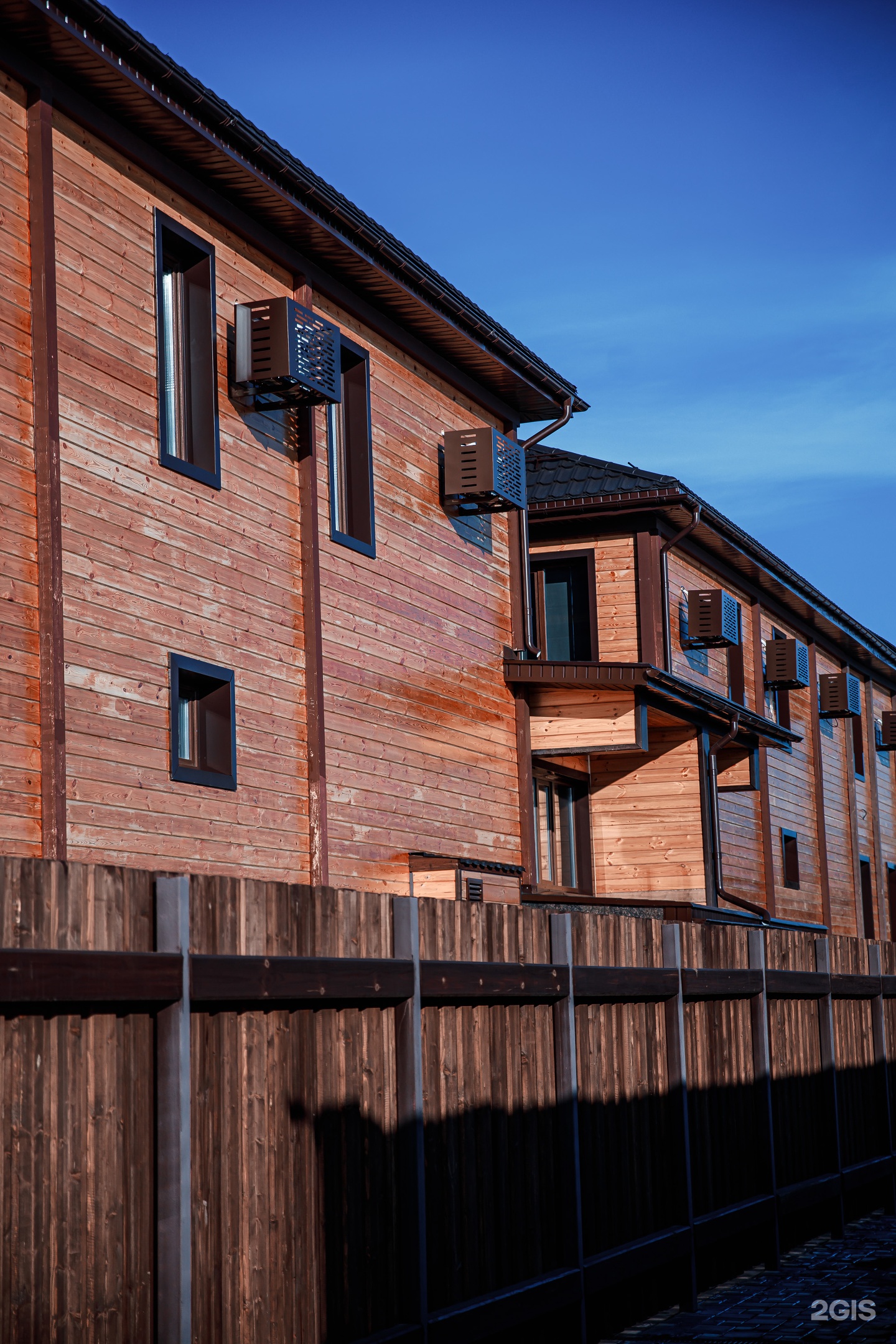 У Реки