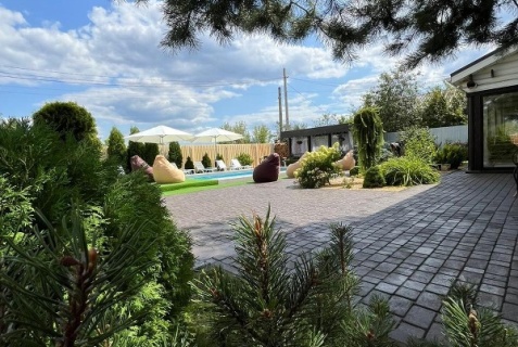 Чертовицы: Коттедж Guest House Хвоя
