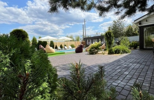 с. Чертовицы: Коттедж Guest House Хвоя