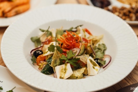 Радужный: Отель Евгения