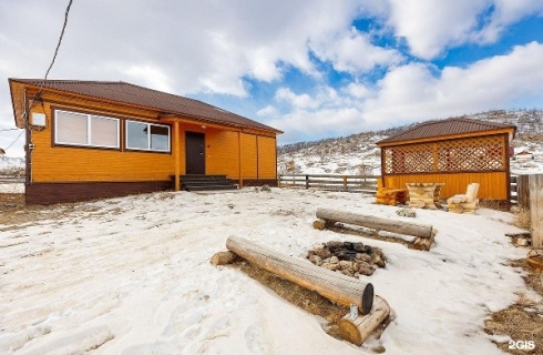 д. Куркут: Коттедж Дом на Малом Море