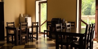 Домбай: Коттедж Алания