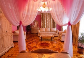 Отель Family house в Батайске