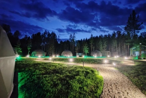 Новосибирский район: Глэмпинг Лаки Глэмпинг