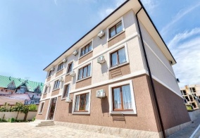 Апартаменты Seaside Apartments в Сириусе