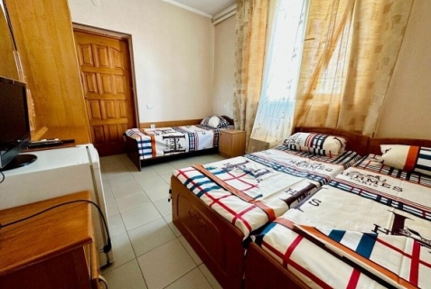 Адлер: Гостевой дом Изумруд