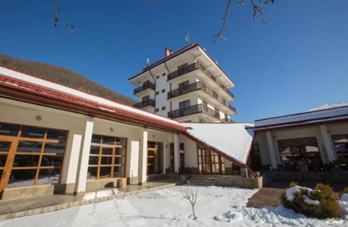 с. Эстосадок: Отель Вертикаль