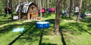 Чемальский район: Гостевой дом Семинская поляна